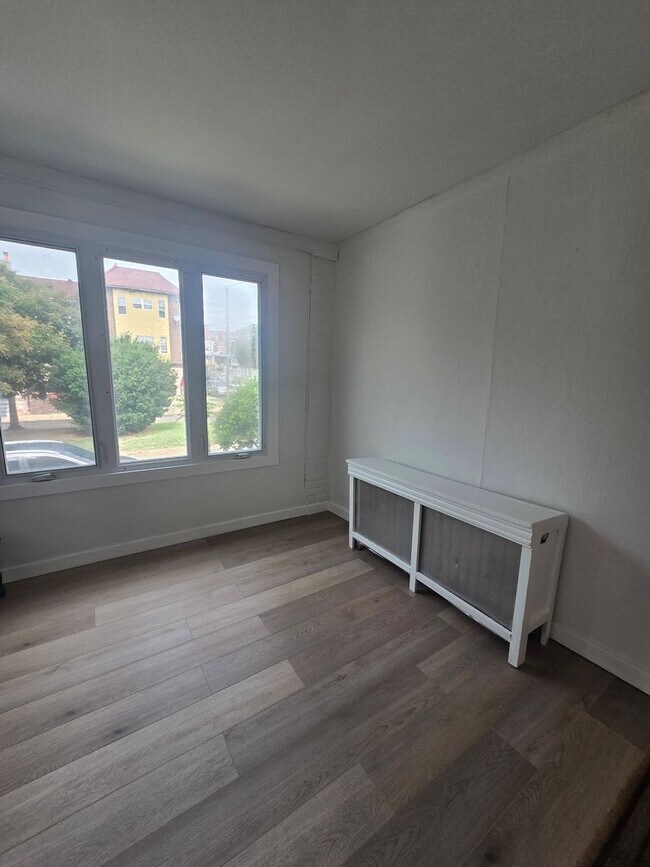 Photo - 1702 Widener Pl Unit 1st Floor