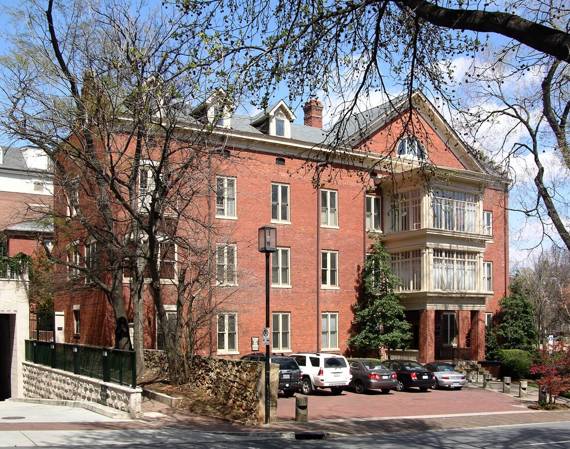 Looking northwest across North Poplar Street - St. Peter's Condominium
