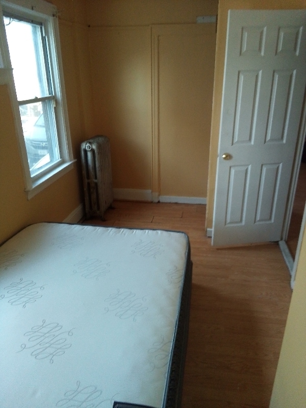 Photo - 144-39 158th St