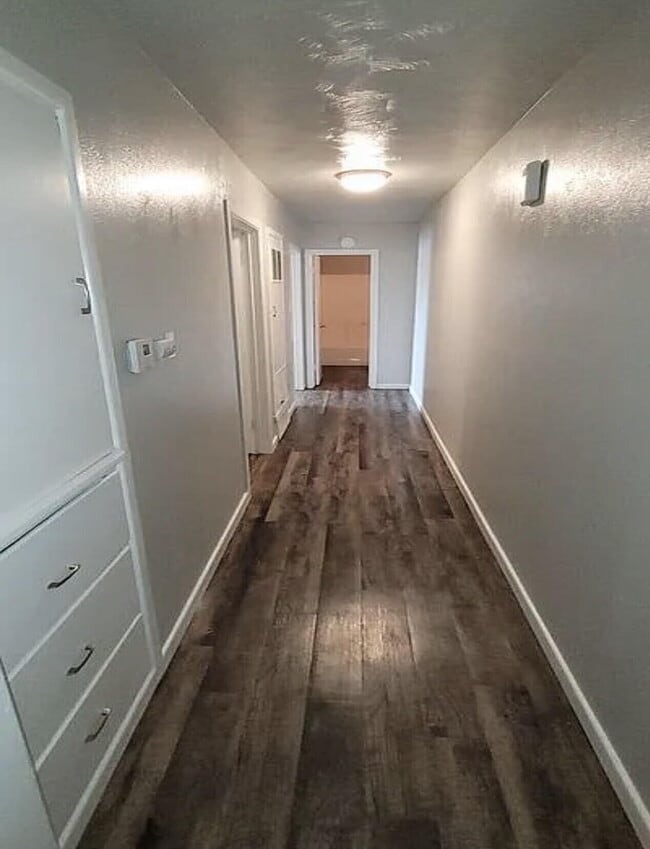 Photo - 4427 31st St