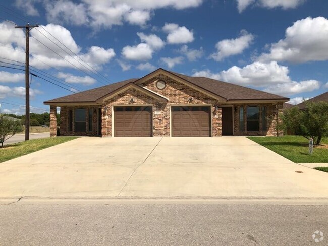 Building Photo - 3306 Lineage Loop Rental