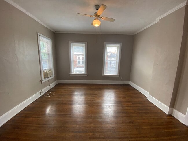 Photo - 1441 Worthington St Apartamento Unidad 1441.5 Up