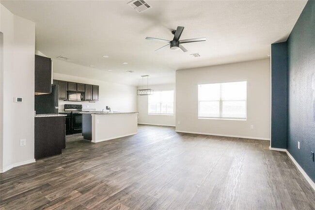 Photo - 5805 Brampton Ln