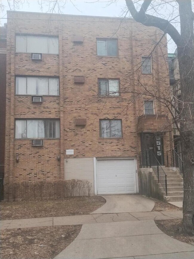 Photo - 5515 S Cornell Ave Unit 303