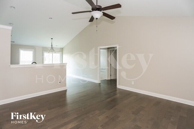 Photo - 2546 Echerd St