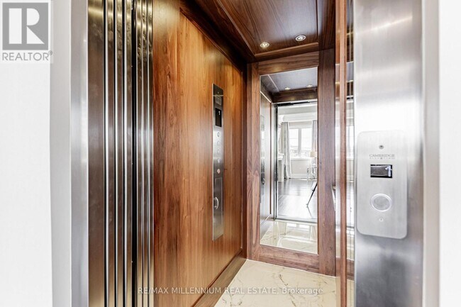 Photo - 175 Woodgate Pines Dr