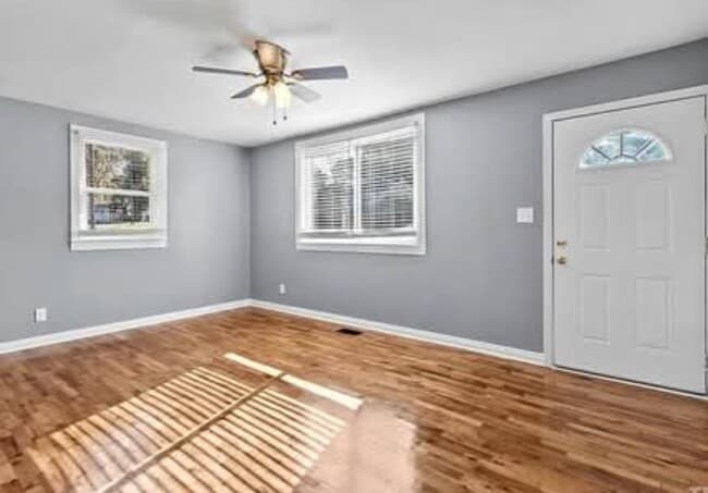 Photo - 2506 White Oak Ave