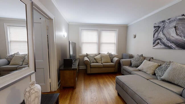 1925 Grove Ave Unit 212