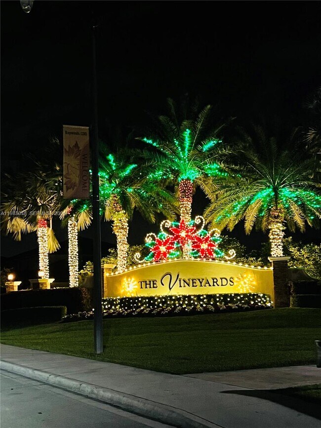 Building Photo - 3772 SE 2nd Dr