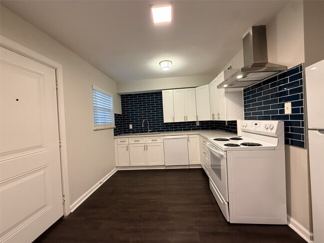 Photo - 1824 Thonig Rd Unit 4