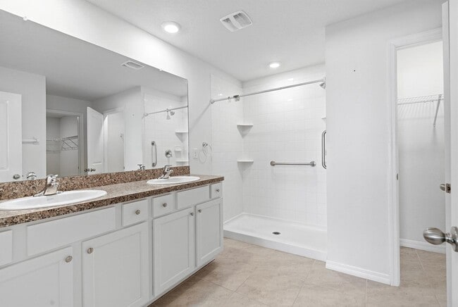 Photo - 13196 Golden Lime Ave