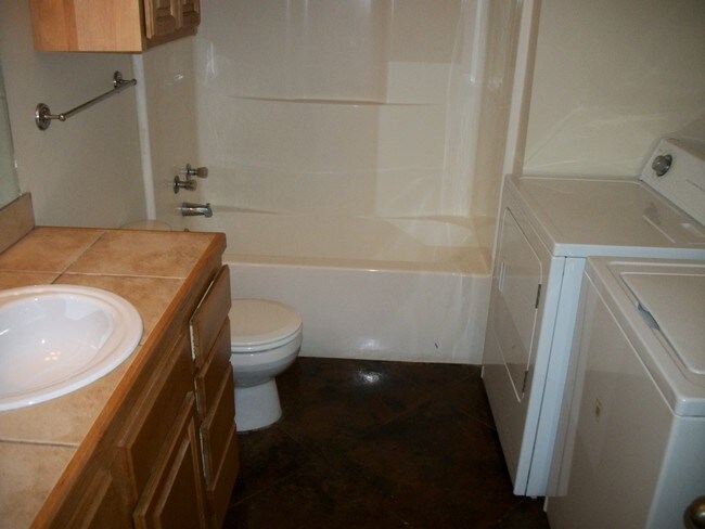 Photo - 259 W Hills Dr Unit 2