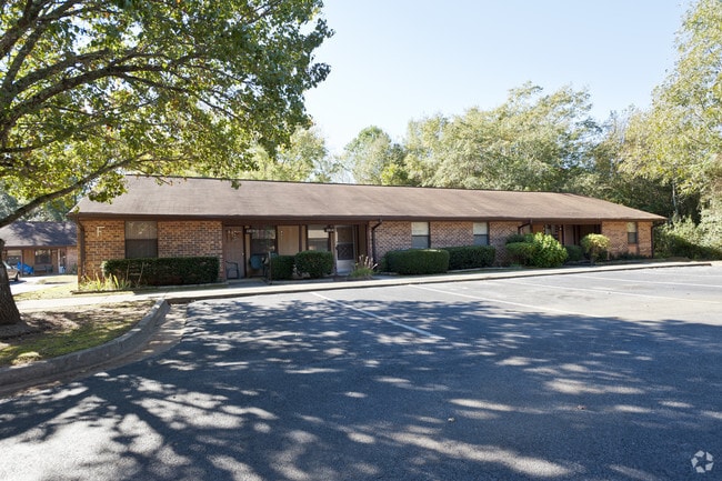 Photo - Jackson Hills Apartments