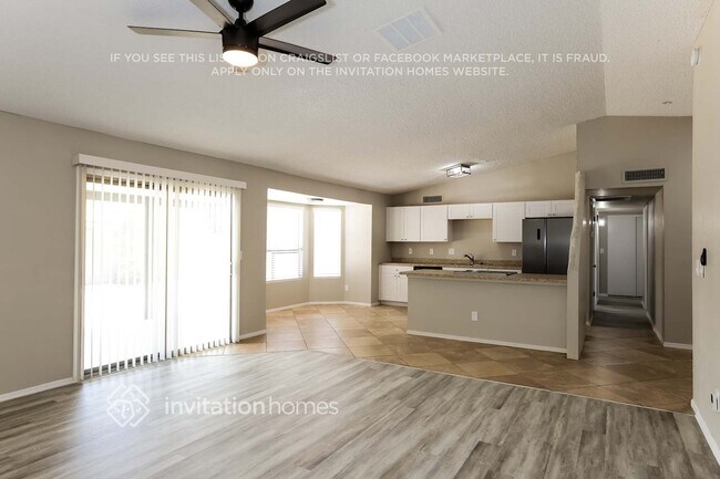 Photo - 3219 E St John Rd