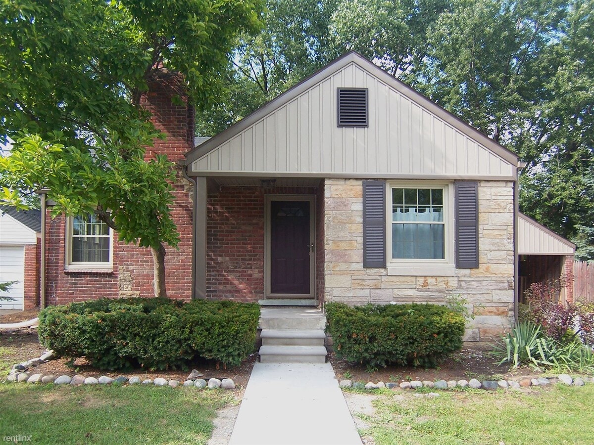 3 br, 1.5 bath House - 13640 Manhattan St ... - 3 br, 1.5 bath House - 13640 Manhattan St ...