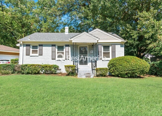 Building Photo - Newly Renovated off High Point Terrace!