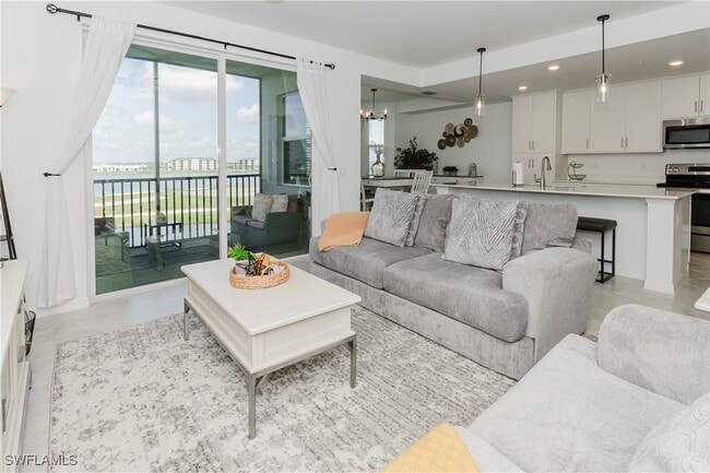 Photo - 5835 Double Eagle Cir Unidad 4733