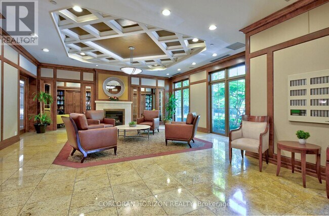 Photo - 78 Harrison Garden Blvd Unité 1411