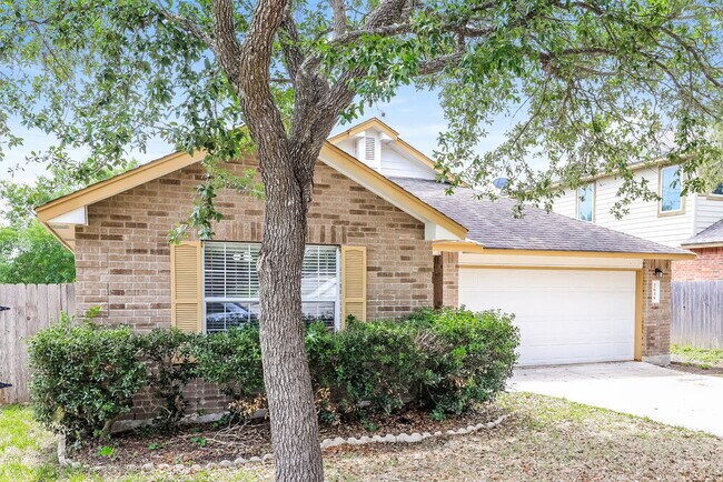 Photo - 2638 Montebello