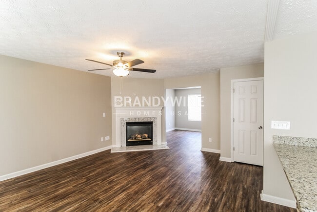 Photo - 2375 Broad River Pl