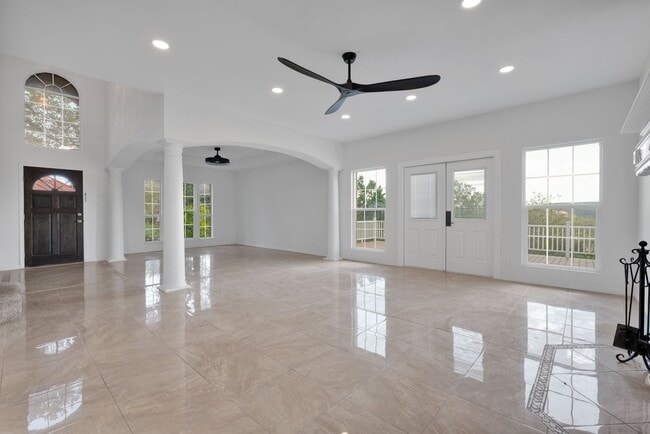 11418 Lago Vista