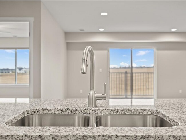 Photo - 7128 Thunder Vly Dr Unit Apt 5