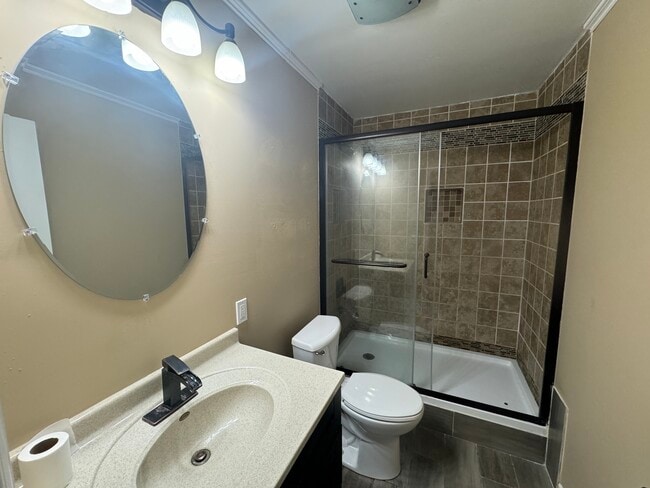 Photo - 3322 7th St W
