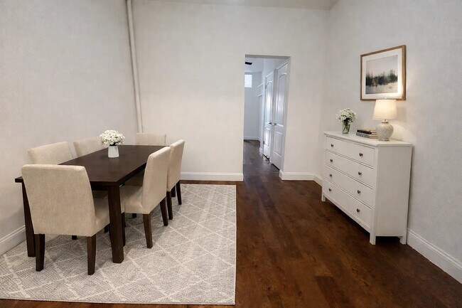 Photo - 5-16 47th Road Unidad 2F