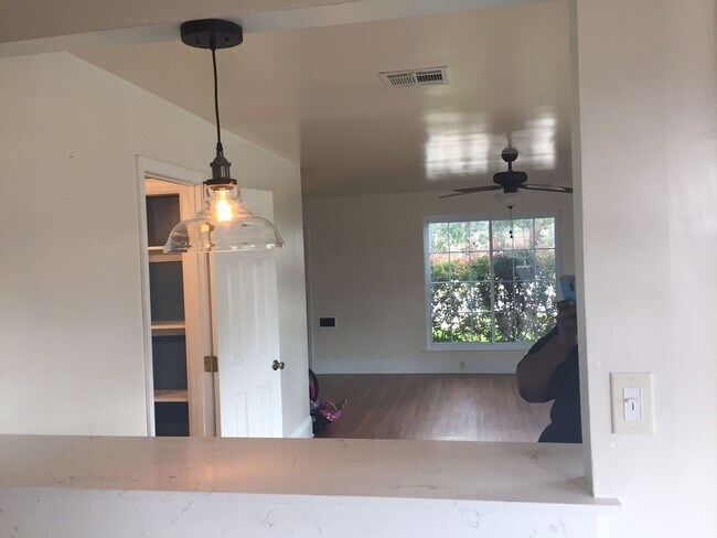 Photo - frl1920-1922 Unit 1920