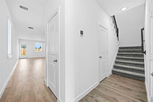 Photo - 28262 Meadowlark Sky Dr