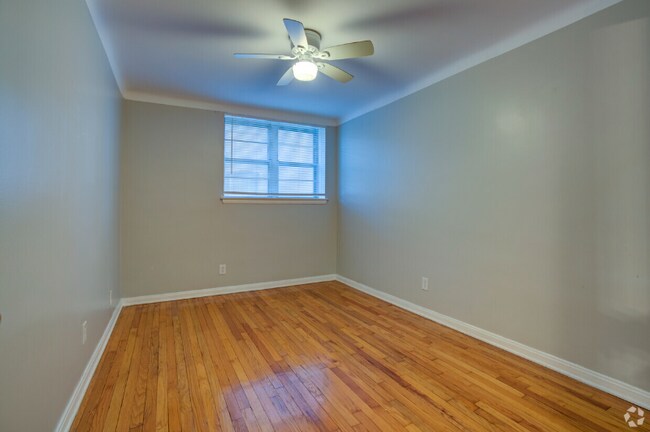 Photo - 4837 Cadieux Rd Unit Apartment 11