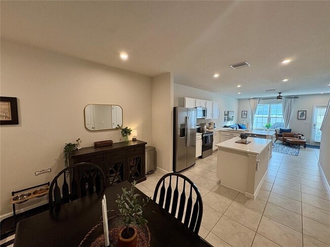 Photo - 4644 Old Blush St