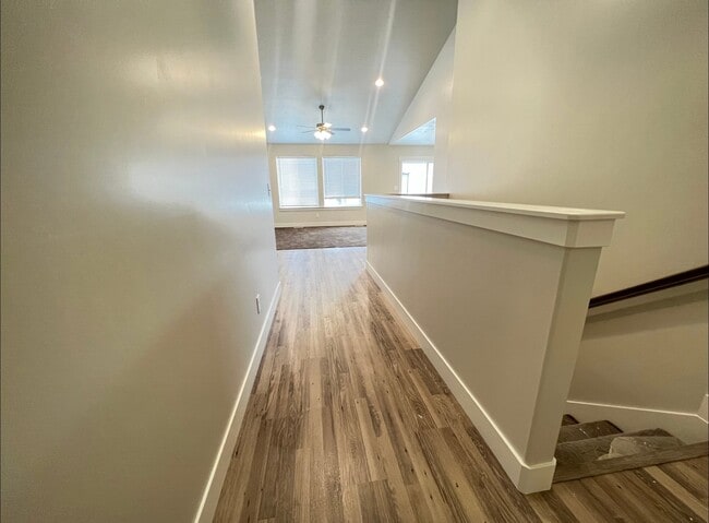Photo - 4725 Gunsight Peak Dr