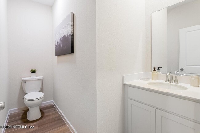 Photo - 542 Holly Lks Dr