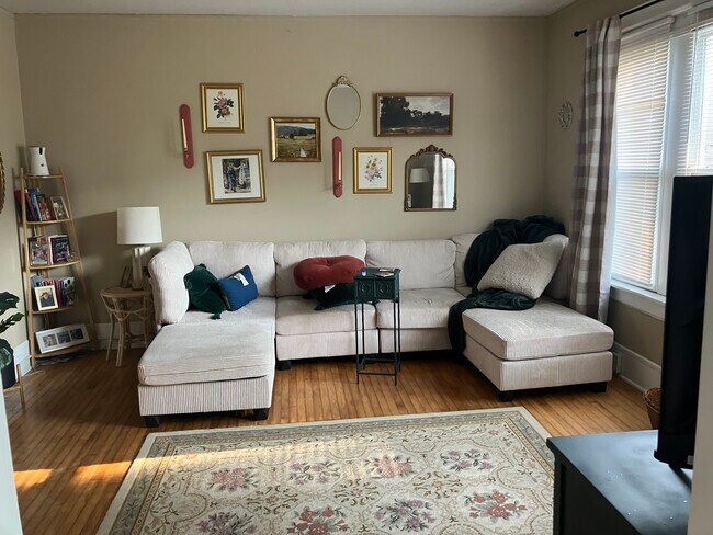 Photo - 1726 N Pulaski St Unidad #2