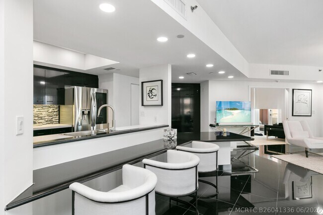 Photo - 300 SE 5th Ave Unit 6050