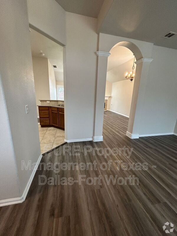 Building Photo - 625 Spanish Oak Ct Rental