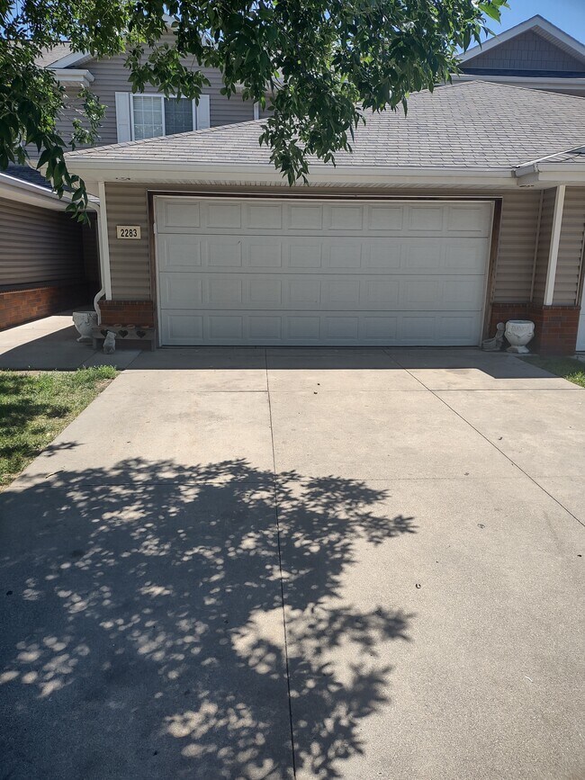 Photo - 2233 Surfside Dr