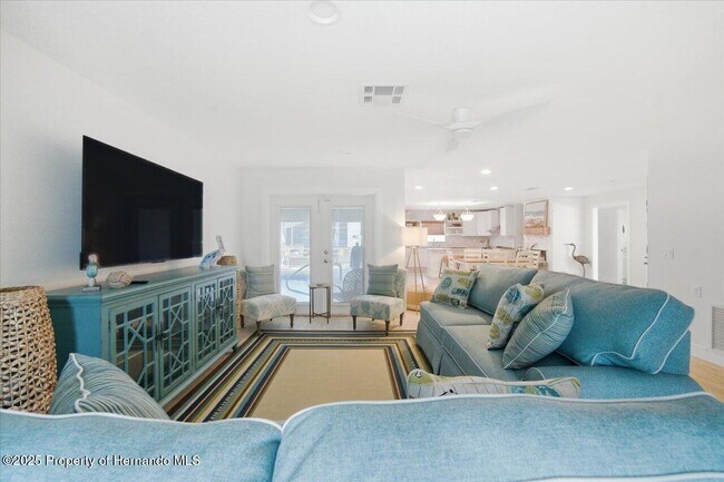 Photo - 4262 Biscayne Dr