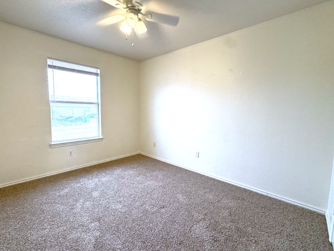 Photo - 1108 Horizon Dr Unit 1108 HORIZON DRIVE APT C