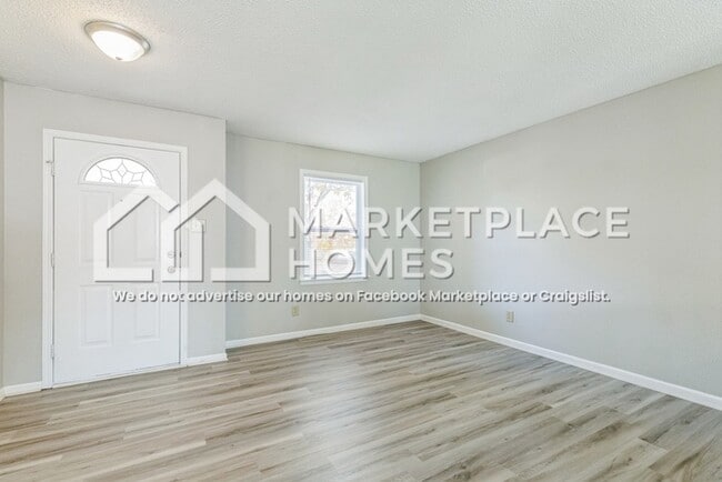 Photo - 10760 August Dr