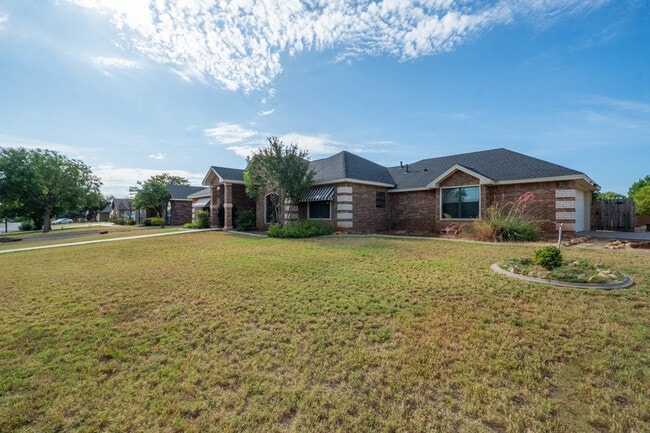 Photo - 6013 Stratford Ave