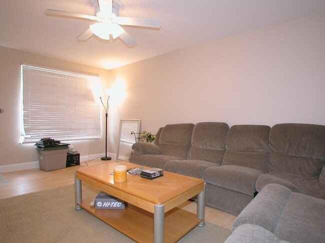 Photo - 1376 E Luck Spring Dr