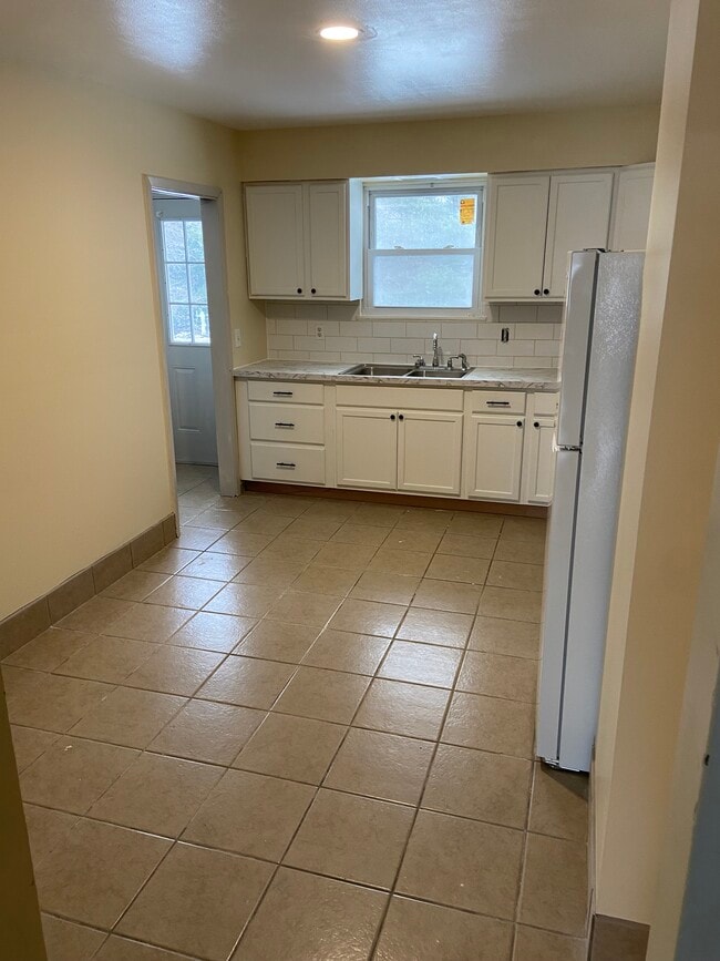 Photo - 8041-8043 wesley Unit 8043