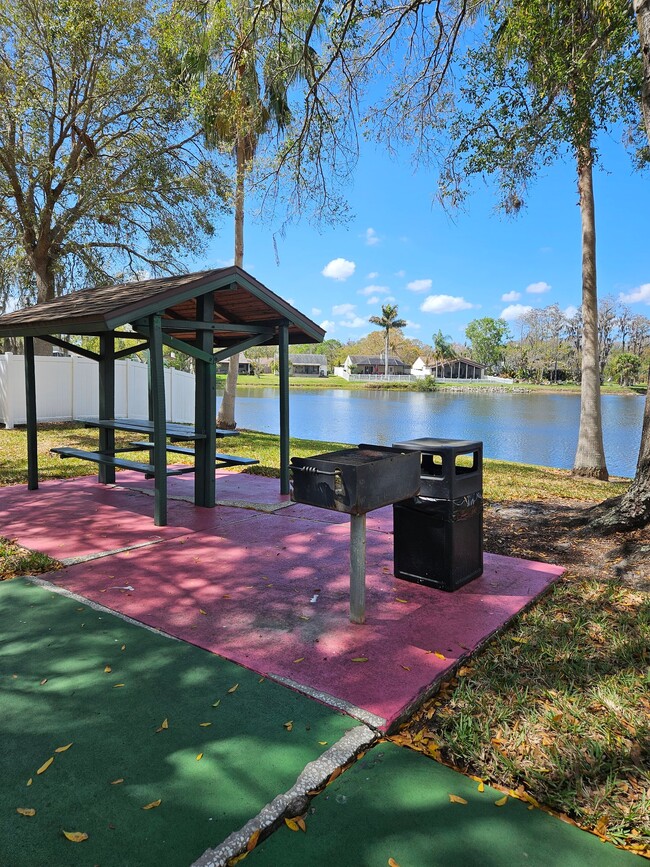 Photo - 129 Camphor Cir Unidad F