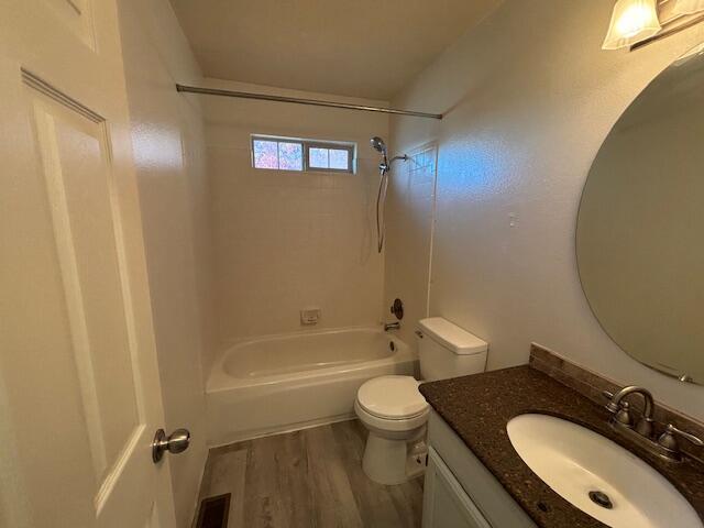 Photo - 7608 Lakewood Ave NW