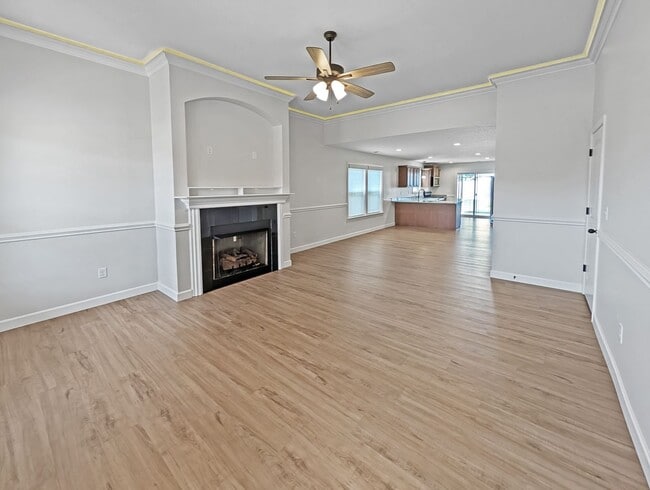 Photo - ALMOST NEW HOME IN SPARTANBURG READY FOR A RENTER!