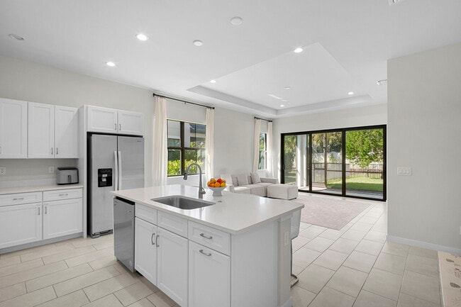 Photo - 14720 Kingfisher Lp