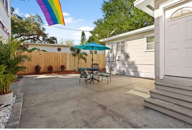 Photo - 3452 9th Ave N