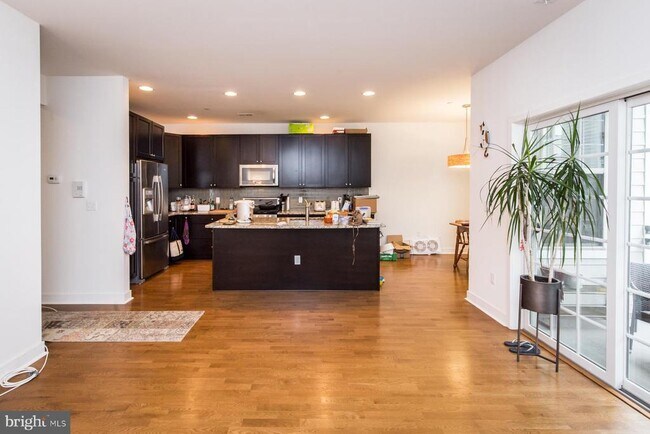 Photo - 207 Brinley Ct